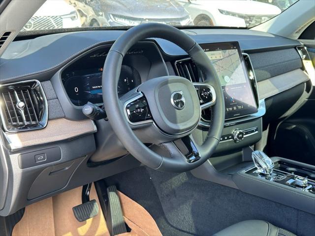 new 2025 Volvo XC90 car, priced at $64,055