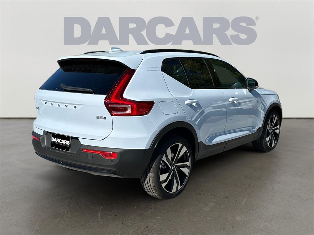 new 2026 Volvo XC40 car, priced at $49,595