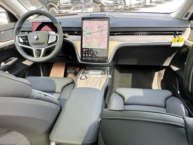 new 2025 Volvo EX90 car, priced at $86,450