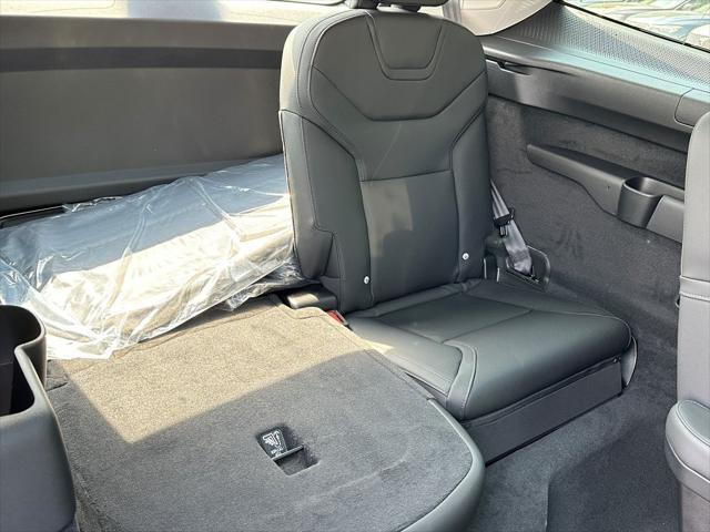 new 2025 Volvo EX90 car, priced at $86,450