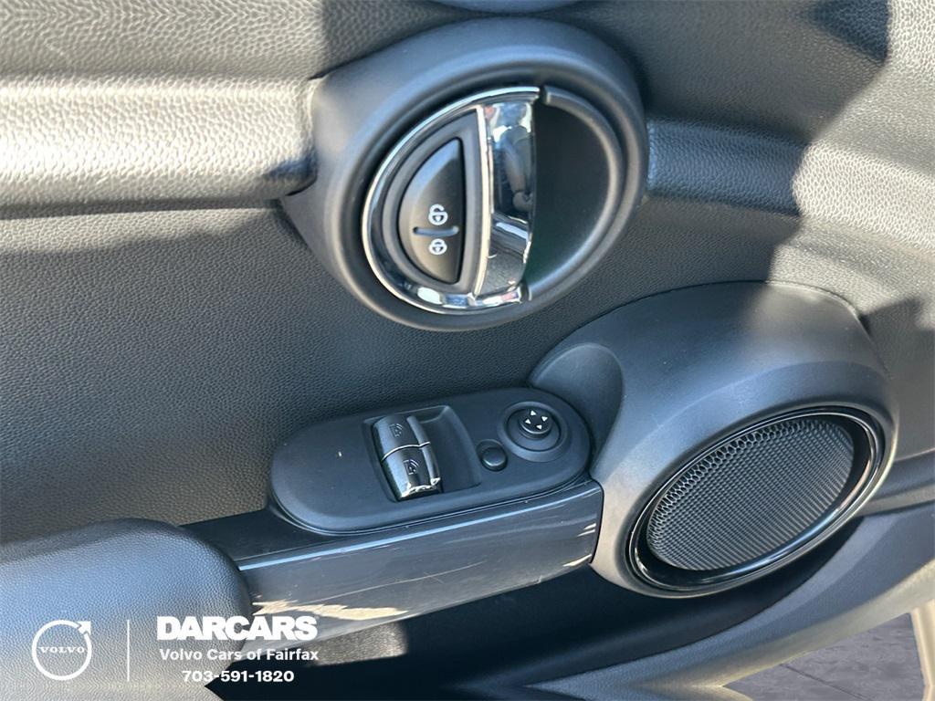 used 2020 MINI Hardtop car, priced at $16,777