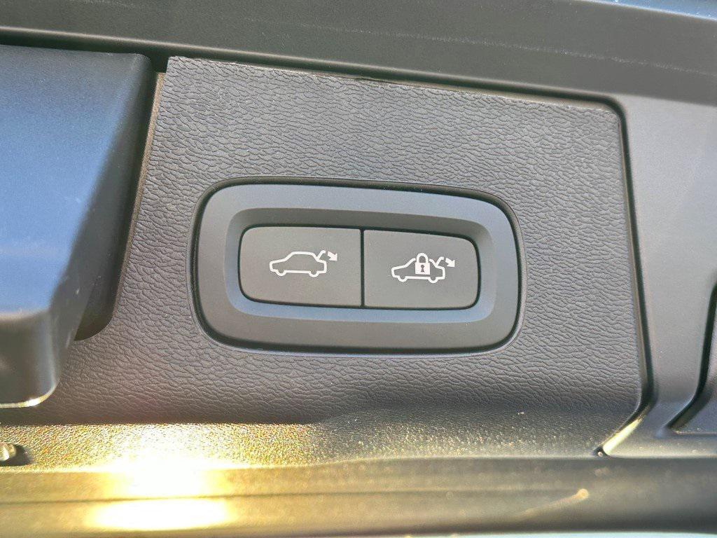 new 2025 Volvo XC60 Plug-In Hybrid car, priced at $70,510