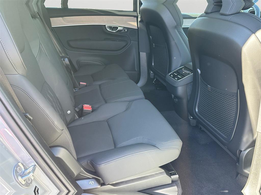 new 2026 Volvo XC90 car, priced at $68,825