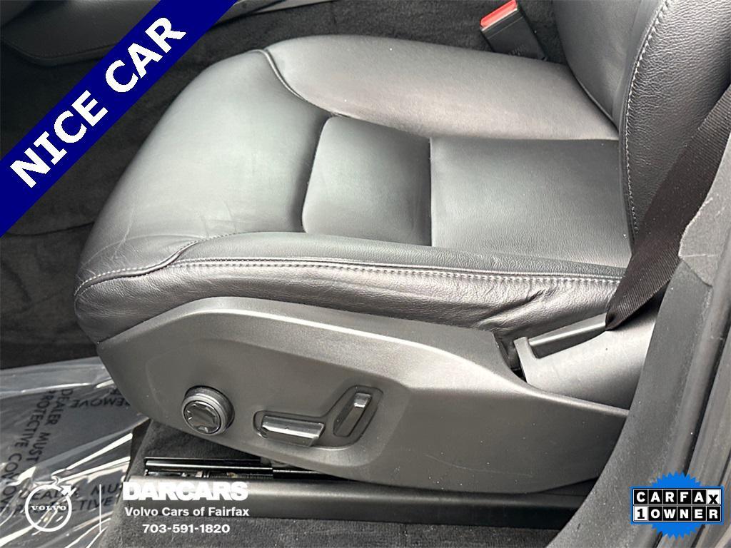 used 2018 Volvo XC90 car, priced at $18,990
