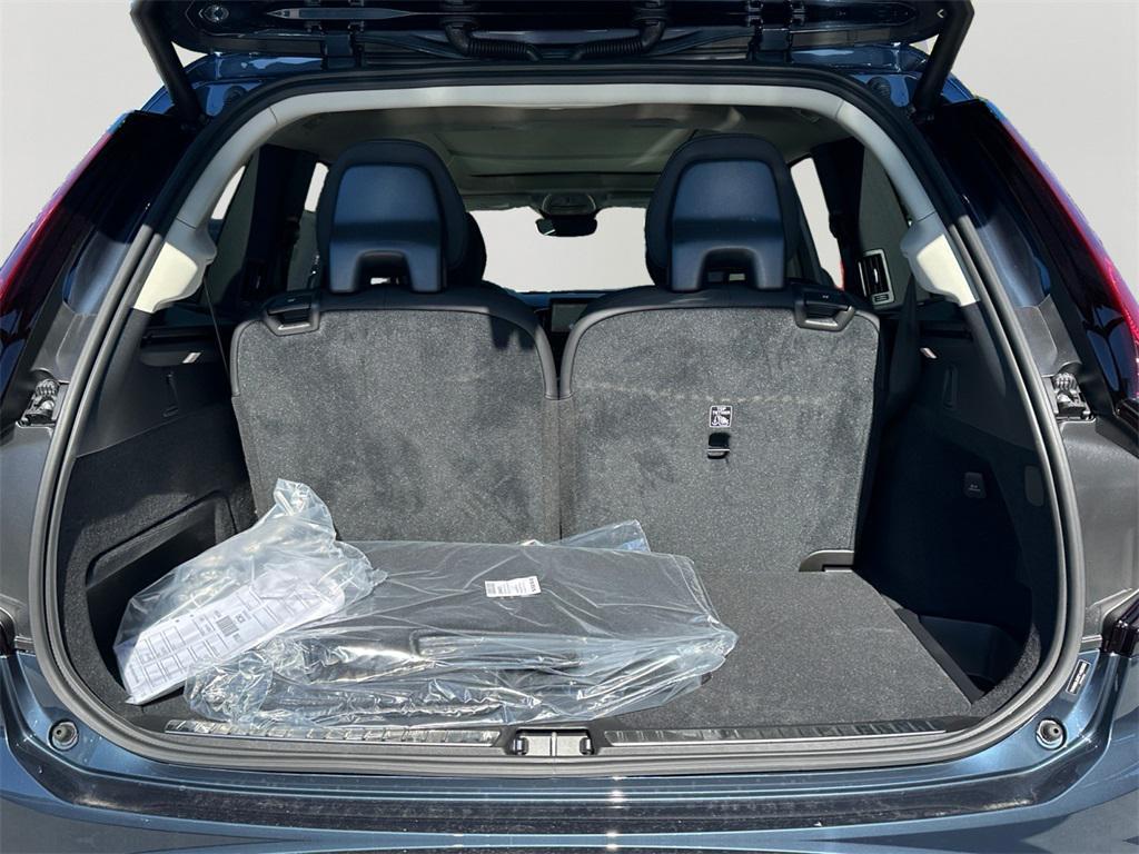 new 2026 Volvo XC90 Plug-In Hybrid car, priced at $78,445