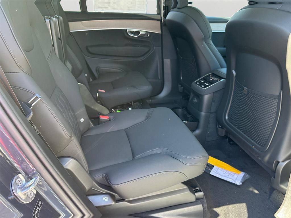 new 2026 Volvo XC90 Plug-In Hybrid car, priced at $78,445
