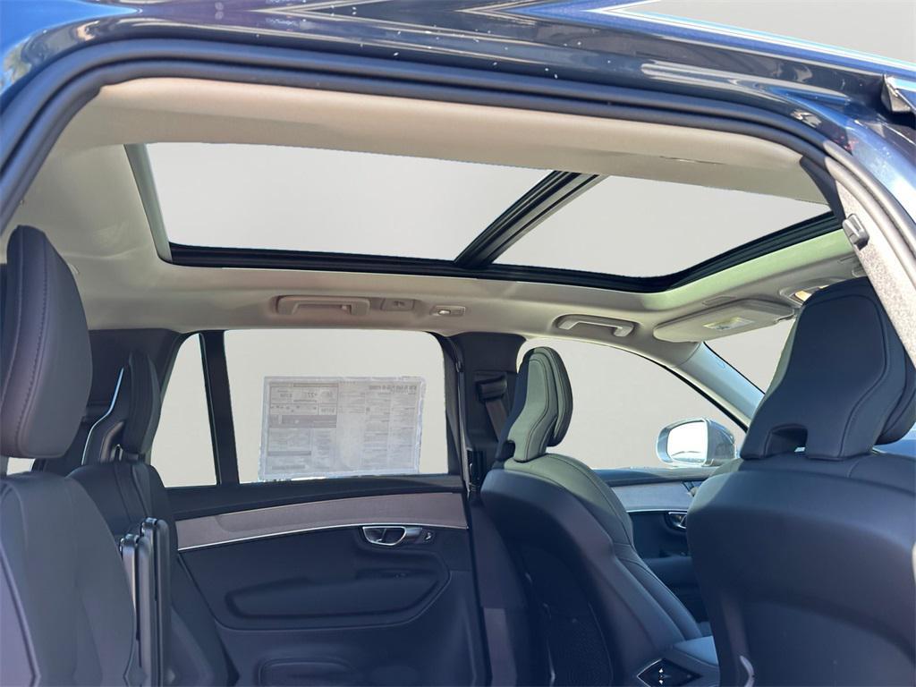 new 2026 Volvo XC90 Plug-In Hybrid car, priced at $78,445