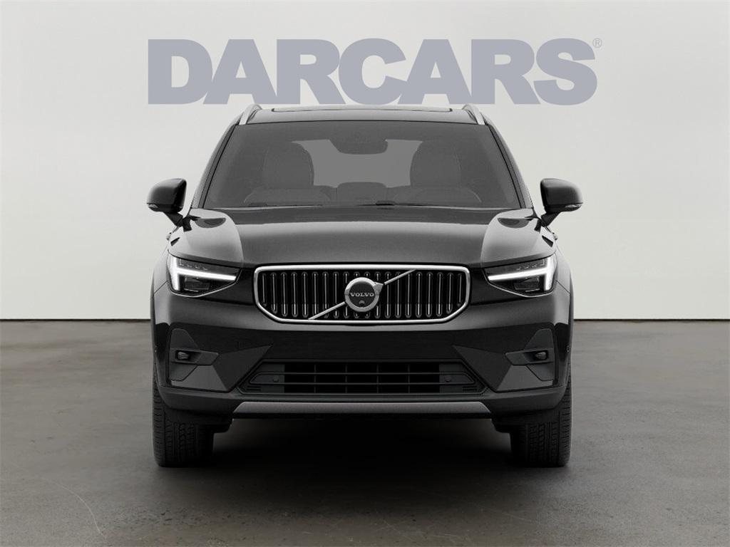 used 2024 Volvo XC40 car, priced at $34,900