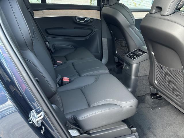 new 2025 Volvo XC90 Plug-In Hybrid car, priced at $75,895