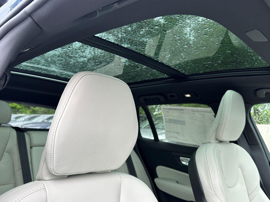 new 2025 Volvo V60 Cross Country car, priced at $57,555