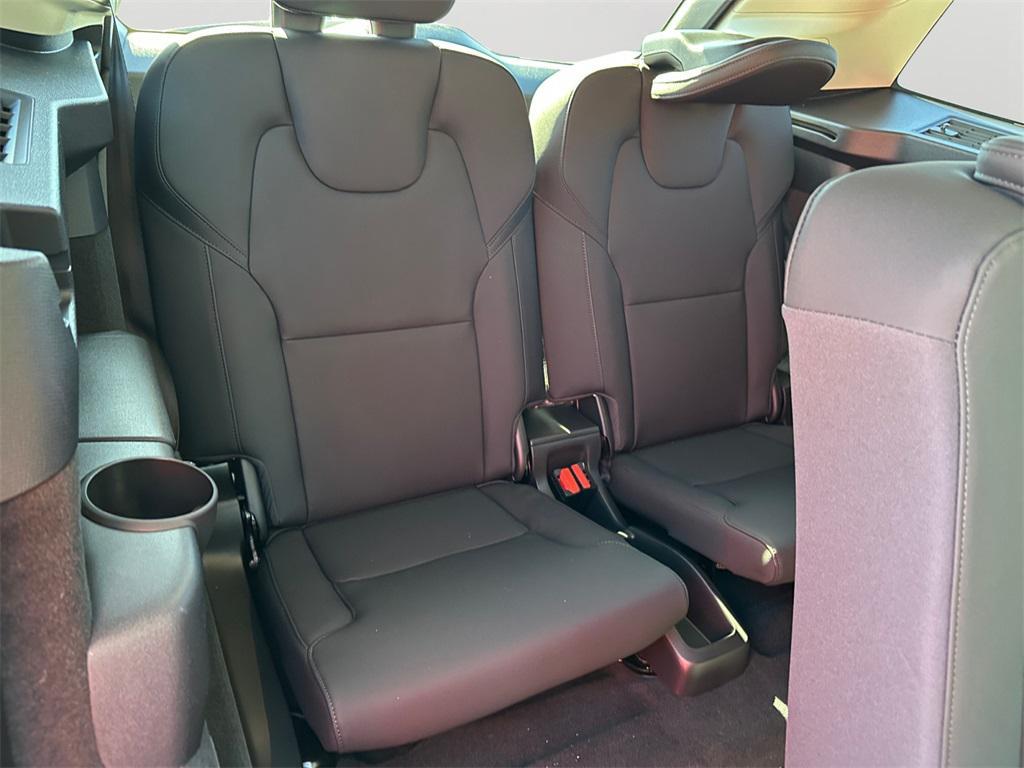 new 2026 Volvo XC90 car, priced at $68,325