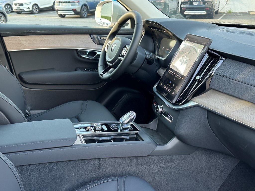 new 2026 Volvo XC90 car, priced at $66,145
