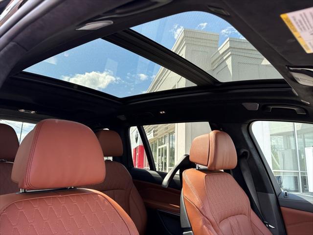 used 2022 BMW X7 car, priced at $54,989