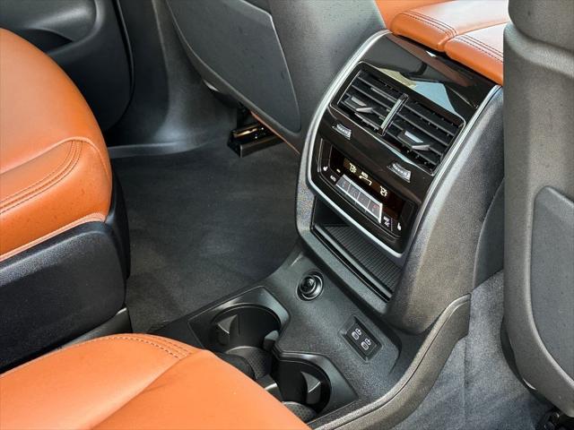 used 2022 BMW X7 car, priced at $54,989