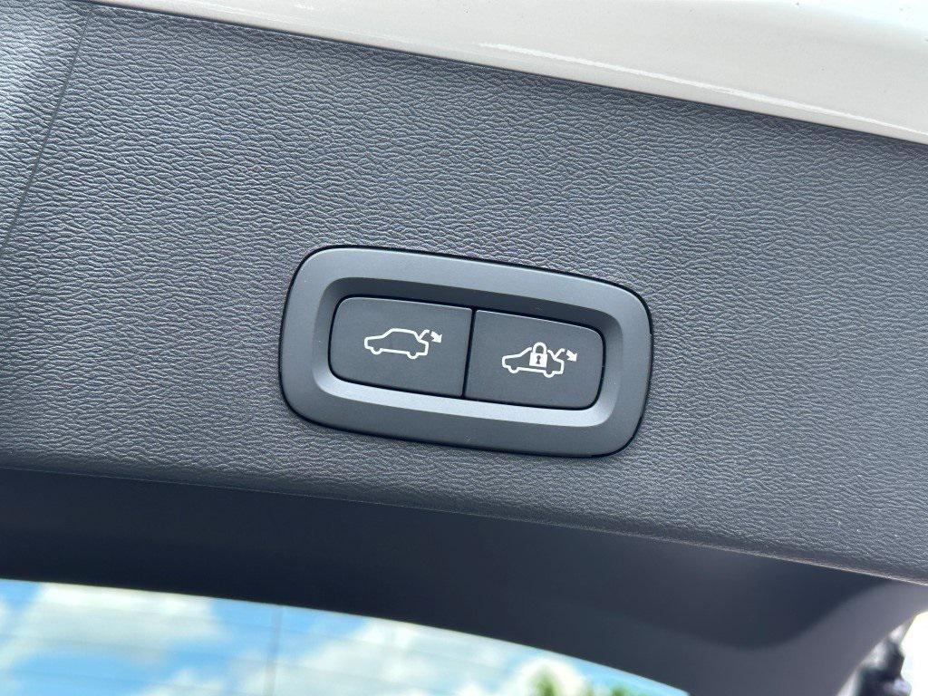 new 2026 Volvo XC40 car, priced at $49,150