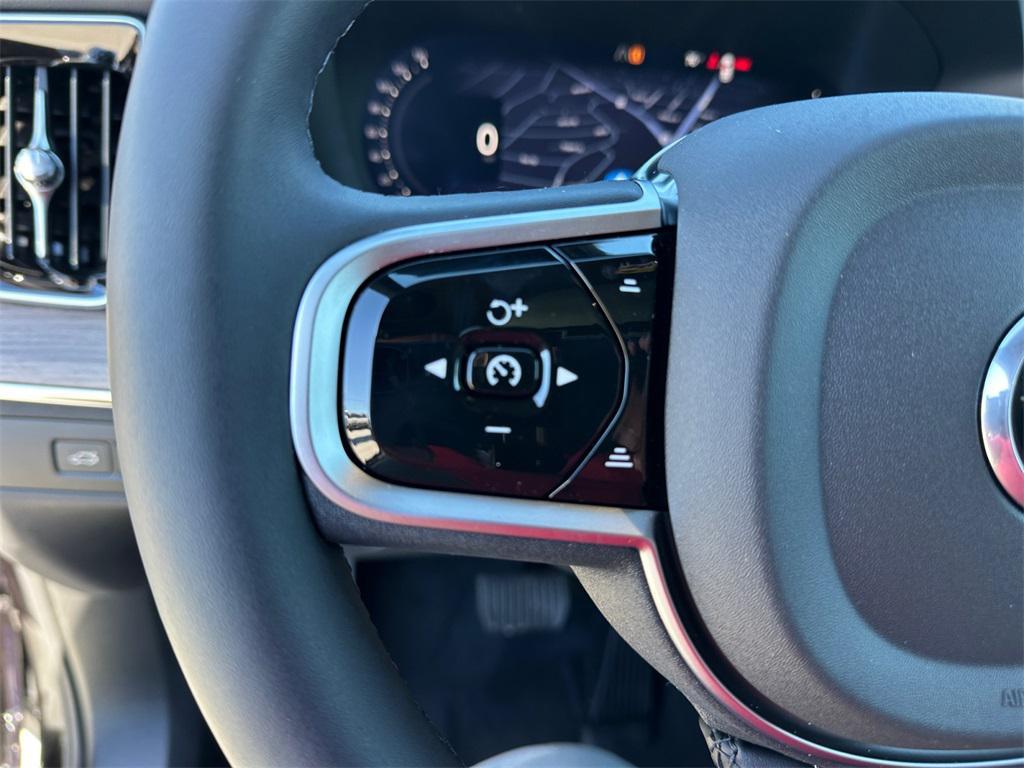 new 2026 Volvo XC90 Plug-In Hybrid car, priced at $78,875
