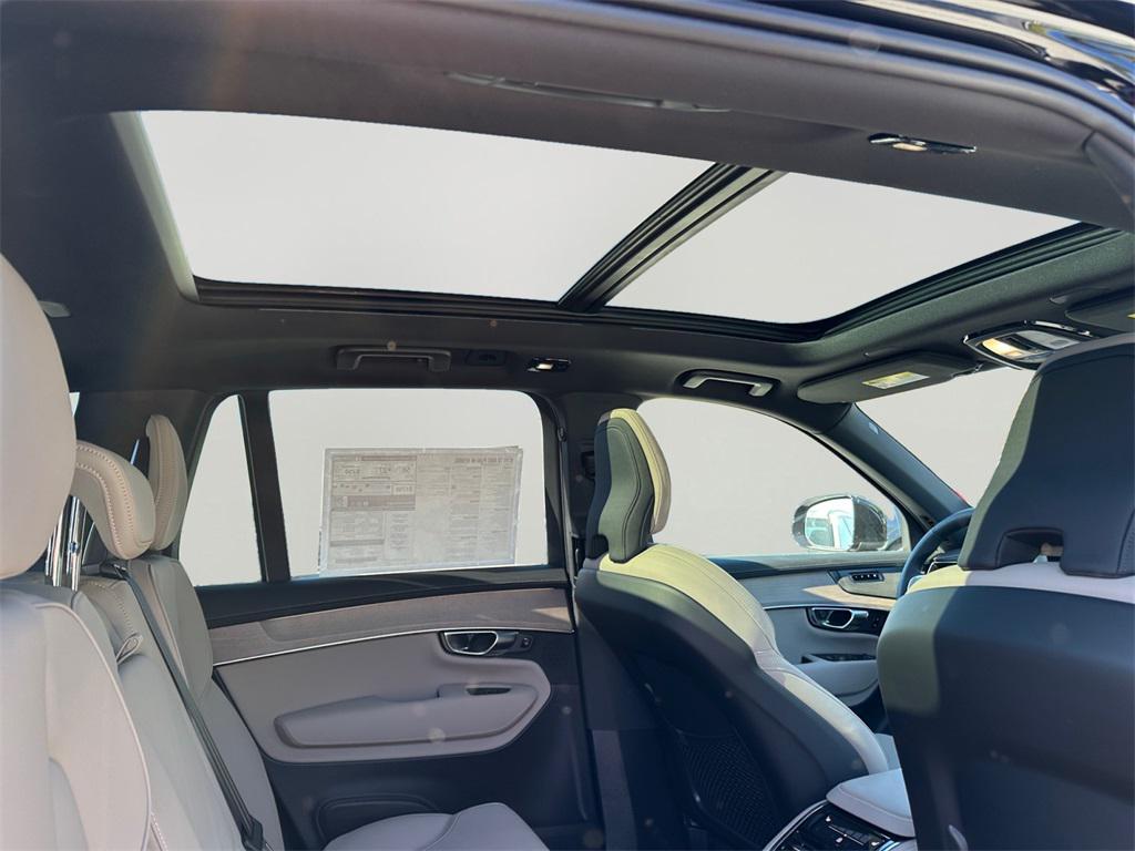new 2026 Volvo XC90 Plug-In Hybrid car, priced at $78,875