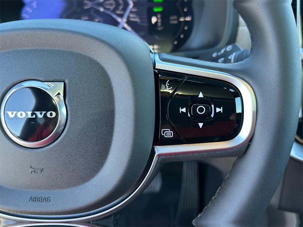 new 2026 Volvo XC90 Plug-In Hybrid car, priced at $78,875