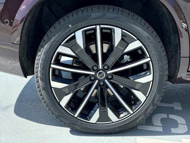 new 2025 Volvo XC90 Plug-In Hybrid car, priced at $76,395