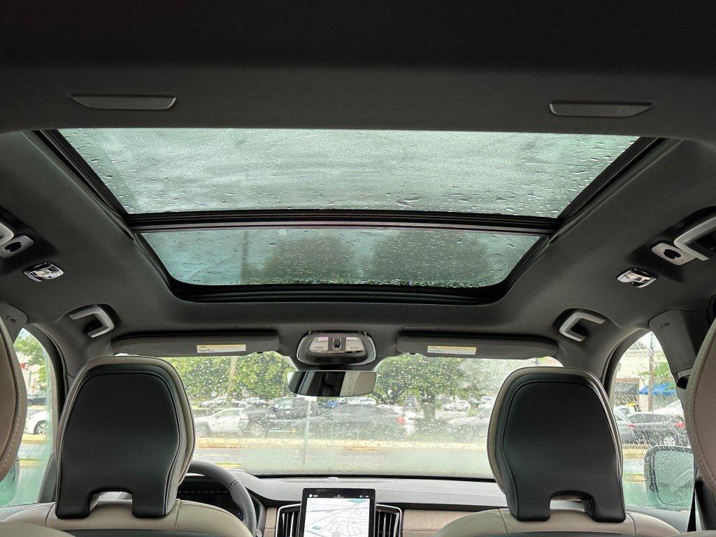 new 2026 Volvo XC90 car, priced at $75,945