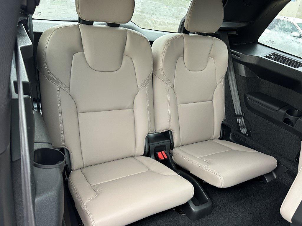 new 2026 Volvo XC90 car, priced at $75,945