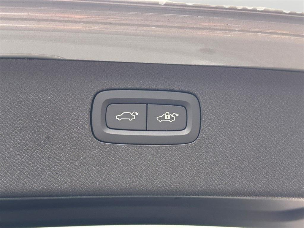 new 2026 Volvo XC90 car, priced at $73,445