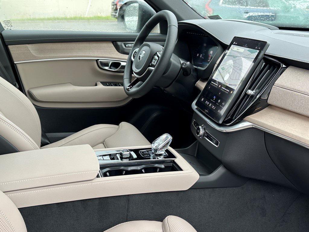 new 2026 Volvo XC90 car, priced at $75,945