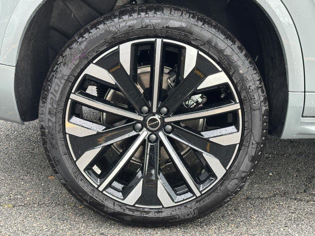 new 2026 Volvo XC90 car, priced at $75,945