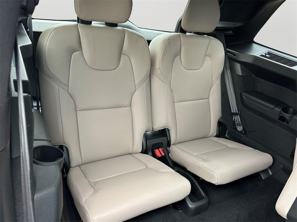 new 2026 Volvo XC90 car, priced at $73,445