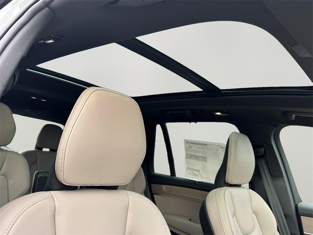 new 2026 Volvo XC90 car, priced at $73,445