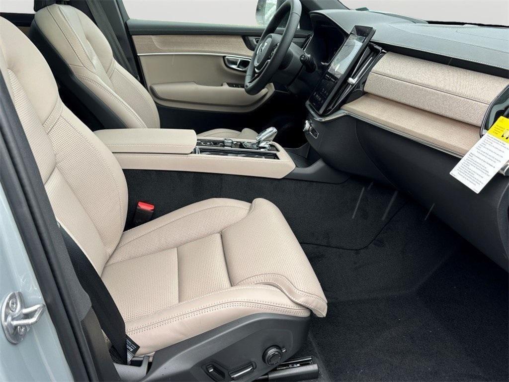 new 2026 Volvo XC90 car, priced at $73,445