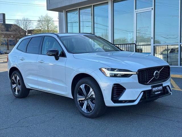new 2025 Volvo XC60 Plug-In Hybrid car, priced at $62,645