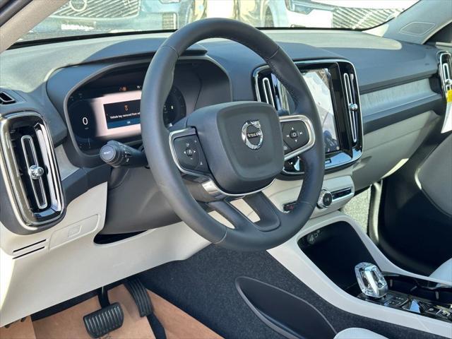 new 2025 Volvo XC40 car, priced at $47,335