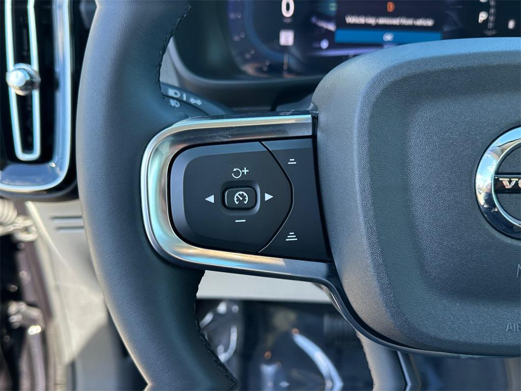 used 2024 Volvo XC40 car, priced at $34,890