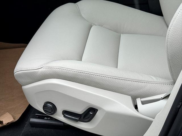 new 2025 Volvo XC60 Plug-In Hybrid car, priced at $66,260