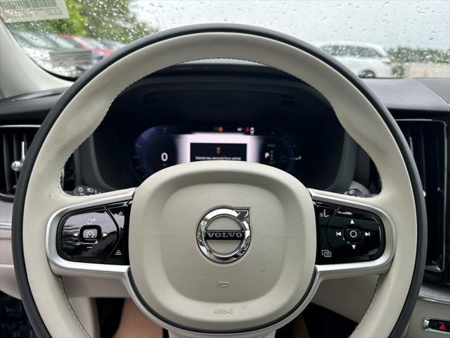 new 2025 Volvo XC60 Plug-In Hybrid car, priced at $66,260