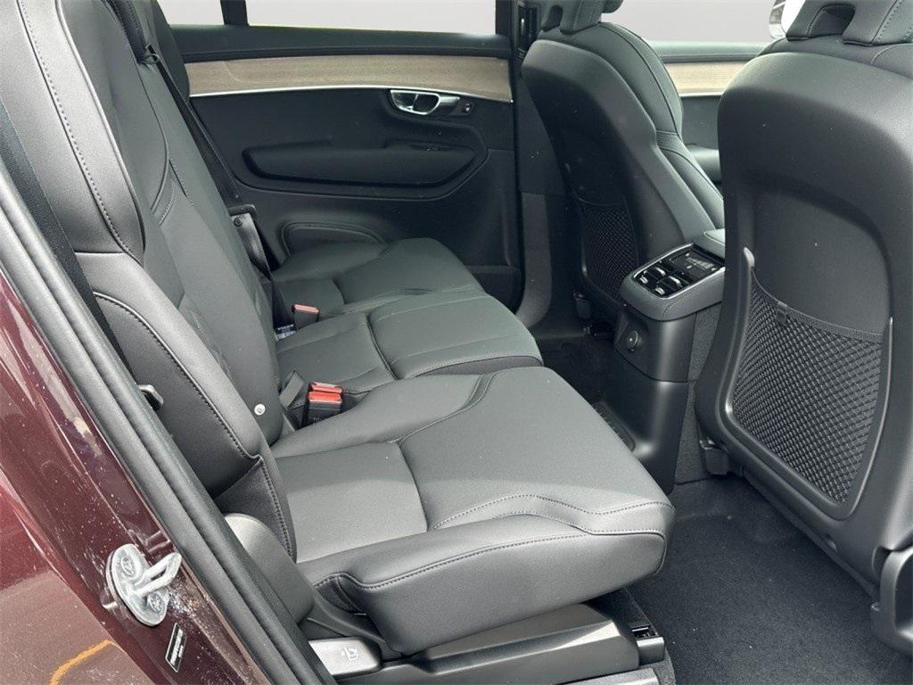 new 2025 Volvo XC90 Plug-In Hybrid car, priced at $74,895