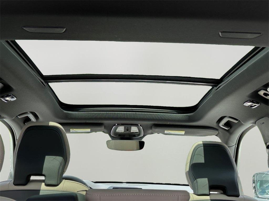 new 2026 Volvo XC90 Plug-In Hybrid car, priced at $78,875