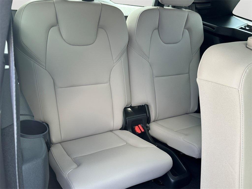 new 2026 Volvo XC90 Plug-In Hybrid car, priced at $78,875