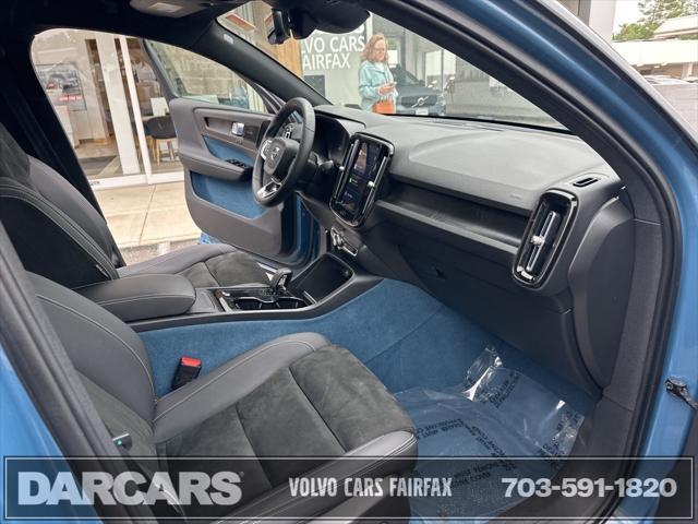 used 2022 Volvo C40 Recharge Pure Electric car, priced at $31,947