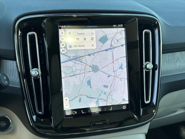 new 2025 Volvo XC40 car, priced at $47,215