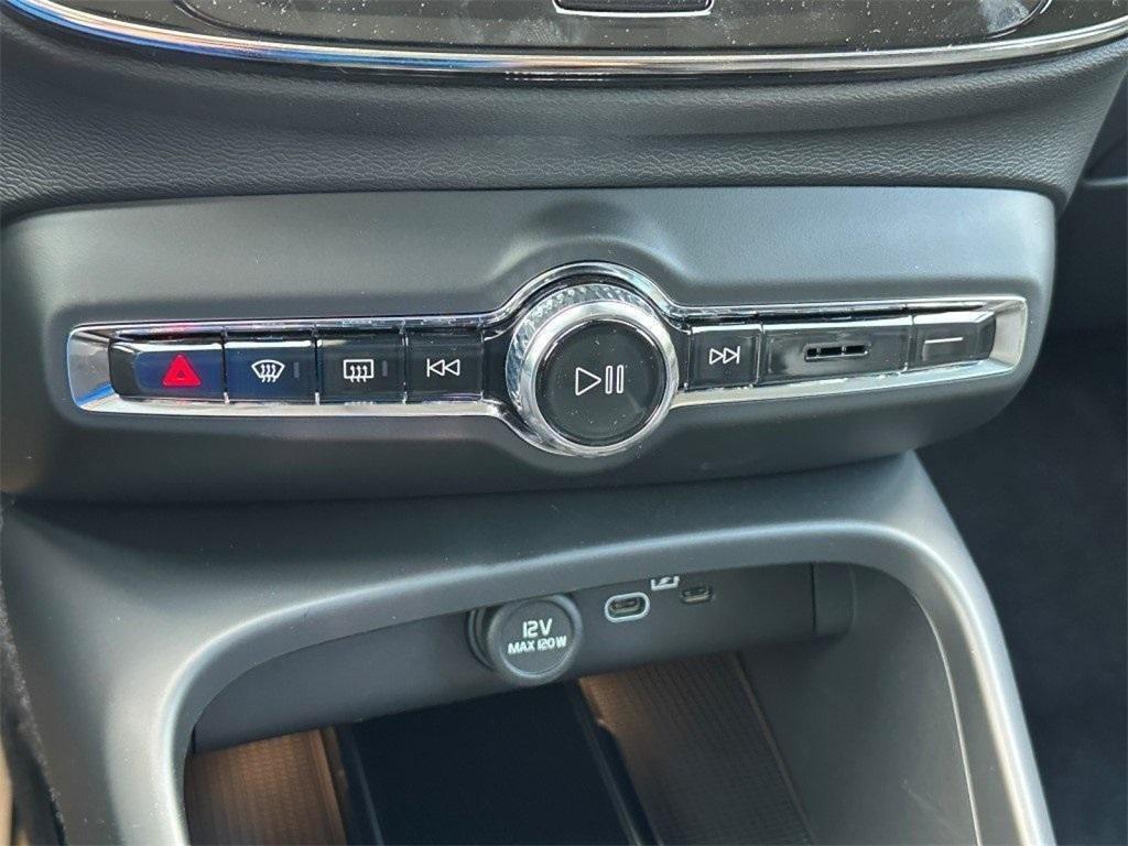 new 2026 Volvo XC40 car, priced at $46,650