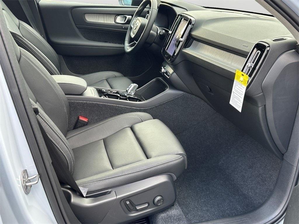 new 2026 Volvo XC40 car, priced at $46,650