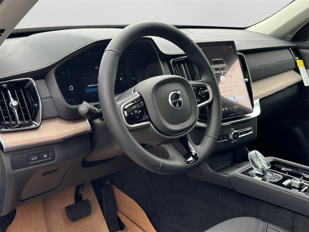 new 2025 Volvo XC90 Plug-In Hybrid car, priced at $75,805