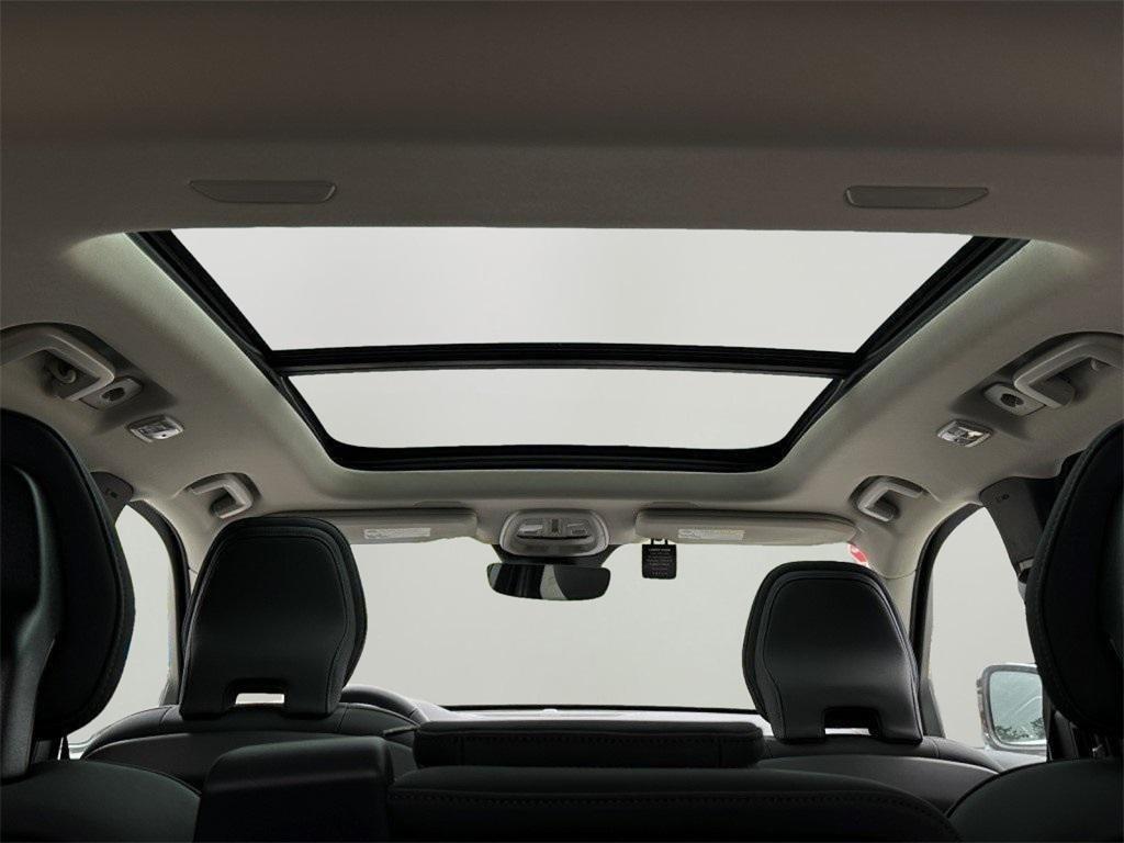 new 2025 Volvo XC90 Plug-In Hybrid car, priced at $75,805