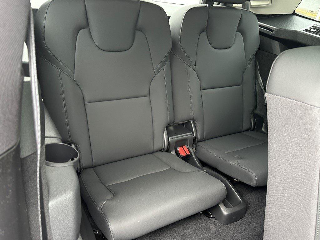 new 2025 Volvo XC90 Plug-In Hybrid car, priced at $77,805