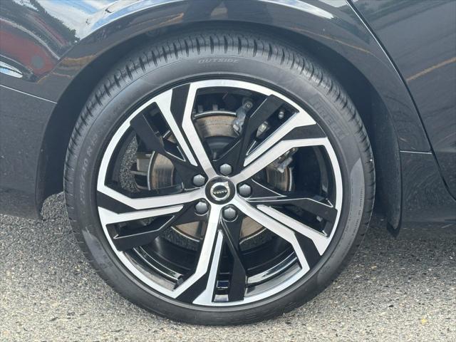 used 2025 Volvo S60 car, priced at $38,811
