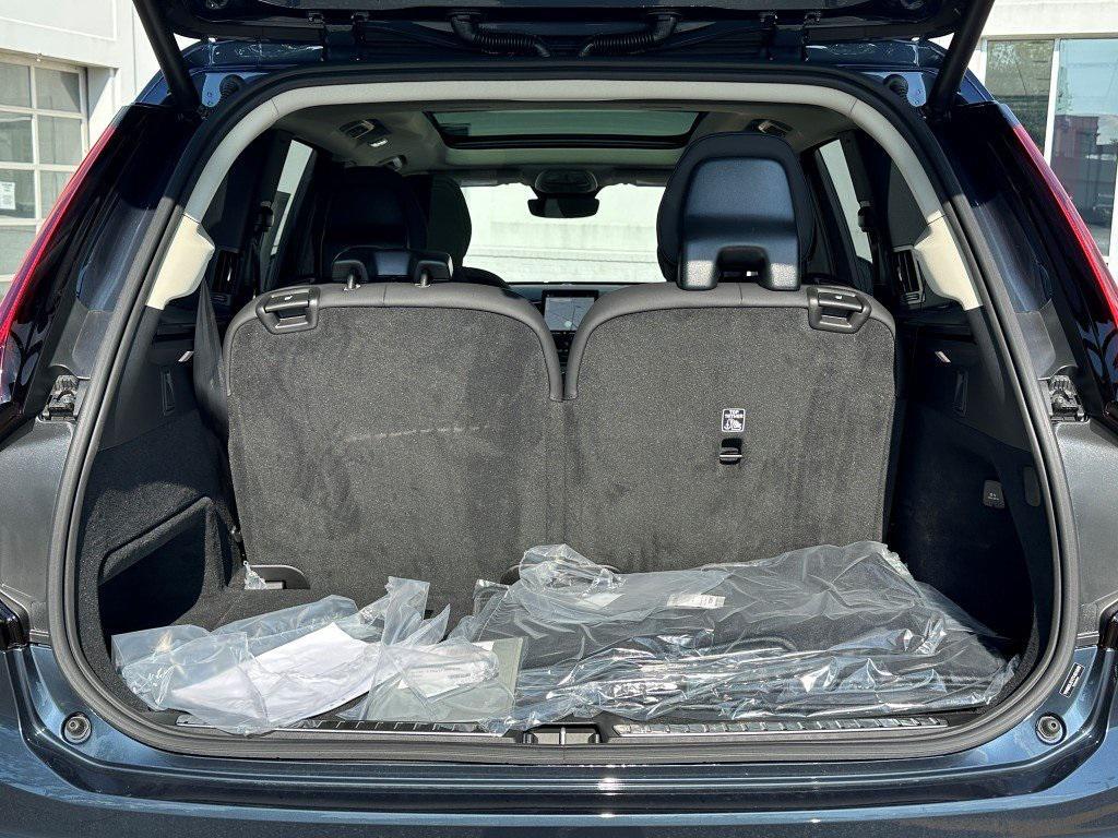 new 2026 Volvo XC90 car, priced at $69,595