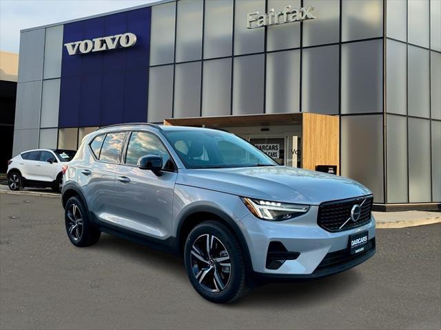 new 2024 Volvo XC40 car, priced at $44,645
