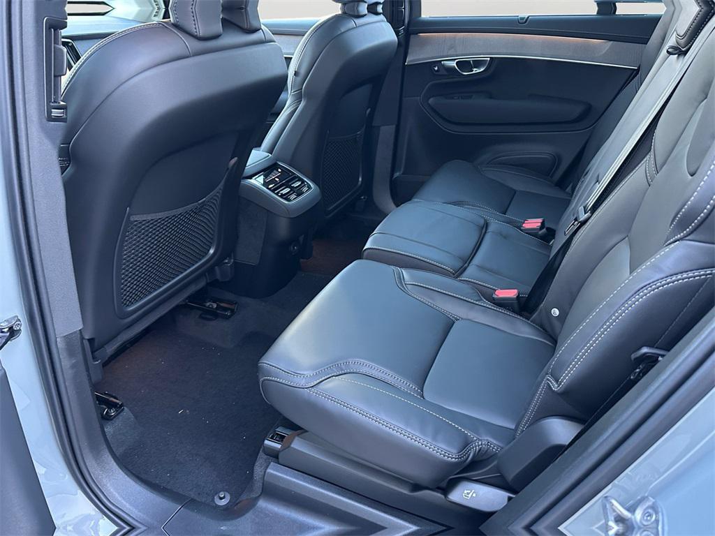 new 2026 Volvo XC90 car, priced at $71,145